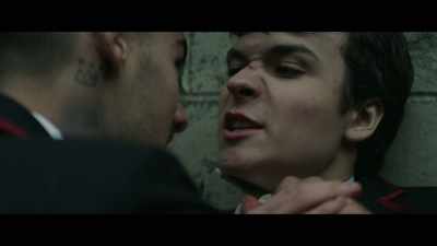 - Go on then.
Show 'em, come on. - Deadly Class