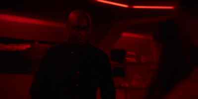 Go out the back. - Resident Evil
