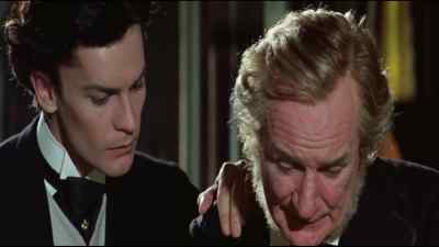 Go, quick! As soon as you find them,
send somebody to inform us. Quick! - Ludwig