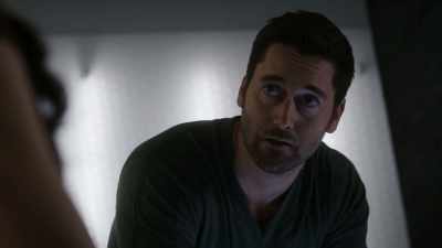 Go to the hospital,
get to the driver, - The Blacklist: Redemption