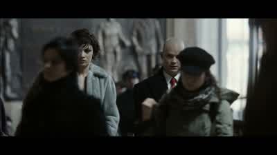 Go to the last platform and wait. - Hitman