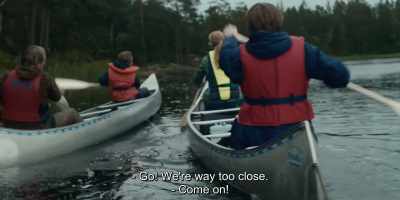 - Go! We're way too close.
- Come on! - Another Round