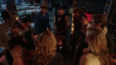 - Go.
- Where to, captain? - DC's Legends of Tomorrow