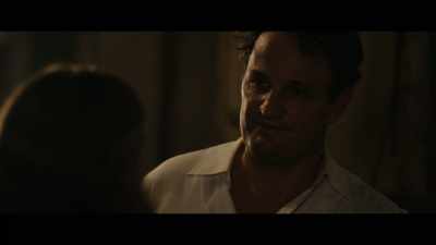 - God damn it!
- (RAIN FALLING) - Mudbound