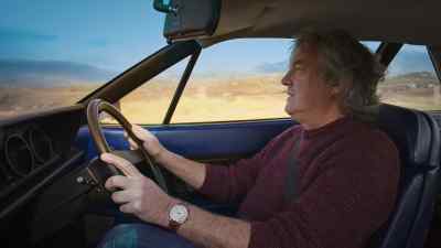 God, I bet my car
looks elegant
going through this scenery. - The Grand Tour