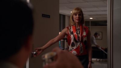 God, I'd think this place
would be packed still. - Mad Men