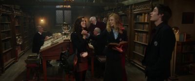 God not her Not now - Vampire Academy