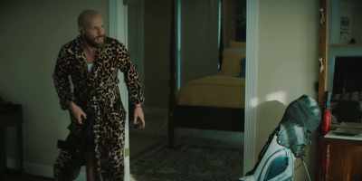Goddamn it, junior, someone's come for me.
Where are you? - Wire Room