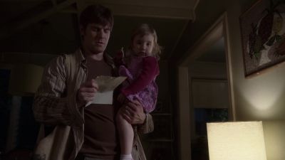 "GOING AWAY. - Six Feet Under