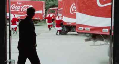 - Going home, eh?
- Be seeing ya! - The Coca Cola Kid