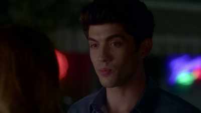 - Going home.
- We could grab a drink first. - Famous in Love