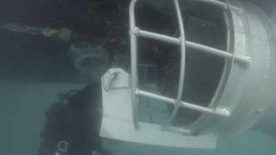 ‐Going in gear.
‐...Captain Greg Bounds once
again employs - Beyond Oak Island