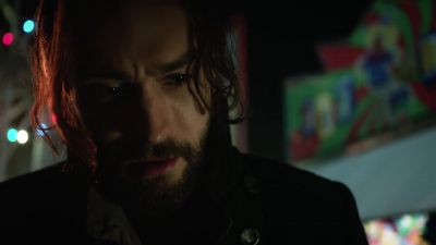 (golem roars) (Crane grunting) - Sleepy Hollow