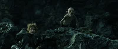 GOLLUM: What's it doing? - The Lord of the Rings: The Return of the King
