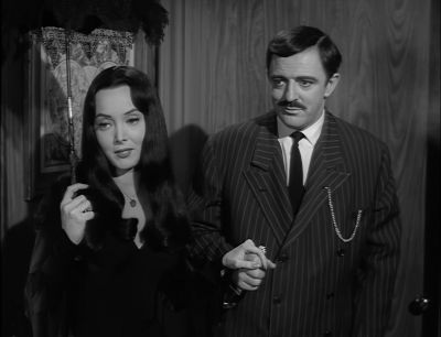 Gomez, look. I had no idea
Mr. Hilliard was such a sentimentalist. - The Addams Family