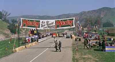 Good afternoon, everyone. - Munster, Go Home!