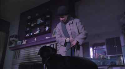 Good boy. Sit. - Needful Things