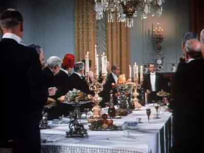 Good evening, gentlemen. - From the Earth to the Moon