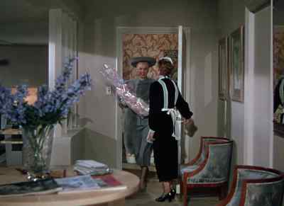 - Good evening, ma'am.
- Good evening. Helen. - My Dream Is Yours