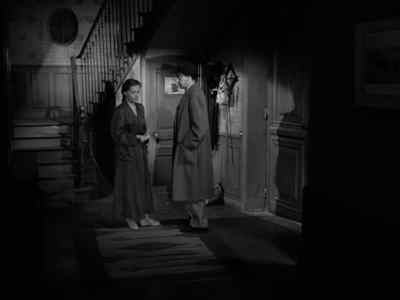 - Good evening, Michel.
- Good evening. - Diabolique