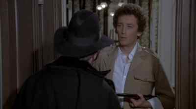 Good evening, my name's Scudder.
Colonel Scudder. - The Thirty Nine Steps