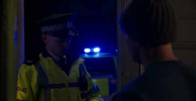Good evening, sir.
Do you know a Mr. Malinowski? - Surviving Christmas with the Relatives