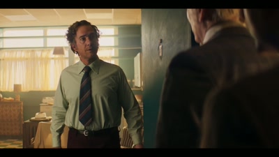 Good evening, sir.
I'm Inspector John Mackenzie. - Stonehouse
