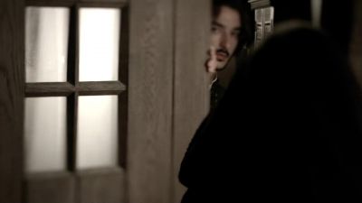 Good evening, sir. - The Vampire Diaries