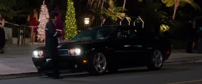 Good evening, sir. - No Strings Attached