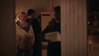 Good evening. We bring wine
and oranges from Harrods. - The Essex Serpent