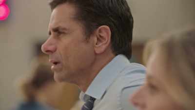 -Good, good, good, good.
-[clapping] - Big Shot