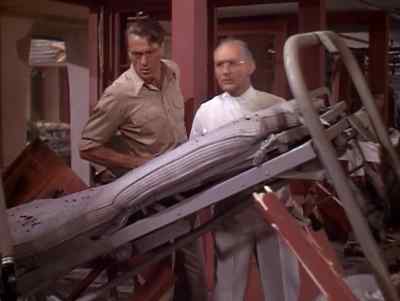 - Good gravy!
- Grip there, doctor wassell. - The Story of Dr. Wassell