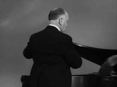 Good heavens I don't
like this a bit. - Alfred Hitchcock Presents