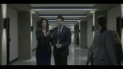 - Good. I just need your pretty face.
- What is happening? - The Recruit