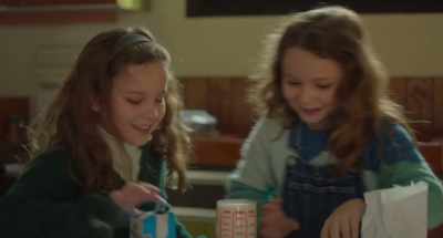 - Good, isn't it?
- No, it's not good. - Petite maman