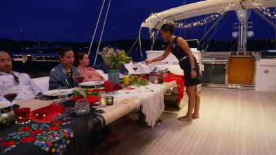 Good. It looks like
everyone's finished. - Below Deck Sailing Yacht