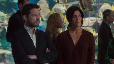 - Good job, big brother.
- Eh. - Private Eyes