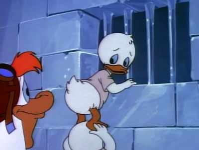 - Good job, Louie.
- ( buzzing ) - DuckTales
