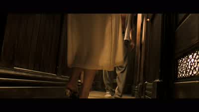 Good legs. - King Kong