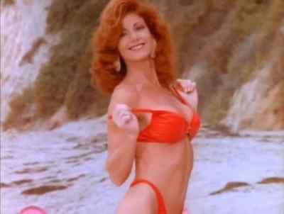 Good, look at me. - Attack of the 60 Foot Centerfold