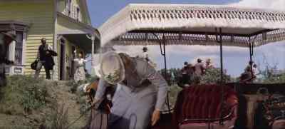 - Good luck, Curly!
- Bye! - Oklahoma!