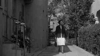 - Good morning, Elvira.
- Good morning. - What Ever Happened to Baby Jane?