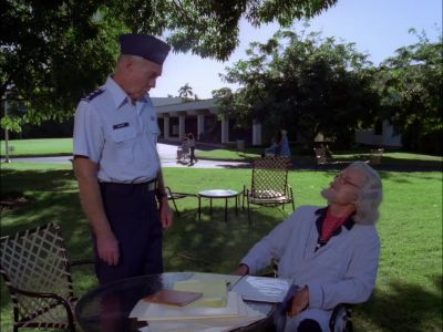 GOOD MORNING, GENERAL. - Hawaii Five-O