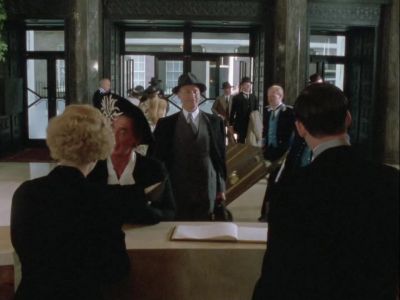 - Good morning, gentleman.
- Good morning. - Agatha Christie's Poirot