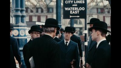 Good morning, gentlemen. - Living