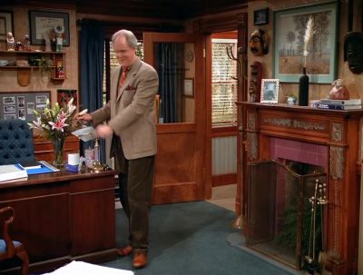 - GOOD MORNING.
     - GOOD MORNING, NINA. - 3rd Rock from the Sun