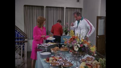 - Good morning.
- Good morning. - The Love Boat