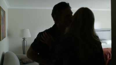 - Good morning.
- I brought you breakfast. - Dirty John