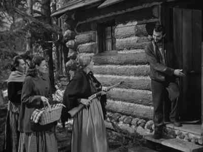 Good morning, ladies. - The Secret of Convict Lake