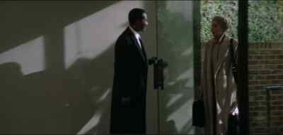 - Good morning.
- Miss Norris? - Sliver